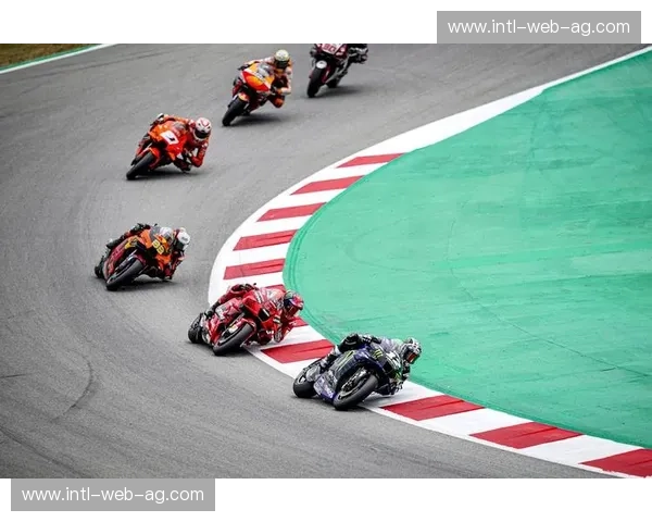 新闻MotoGP——赛道内外的速度与激情